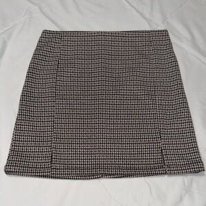 Double Zero Black and White Mini Skirt